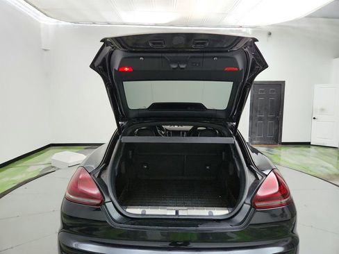 Used 2014 Porsche Panamera Turbo image 31
