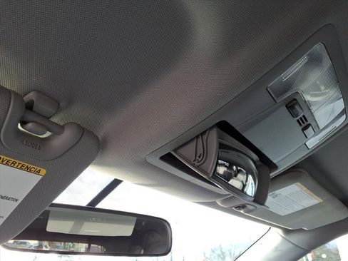 Used 2014 Toyota Highlander Plus image 27