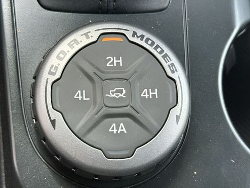 New 2025 Ford Bronco Badlands AWD/4WD image 23