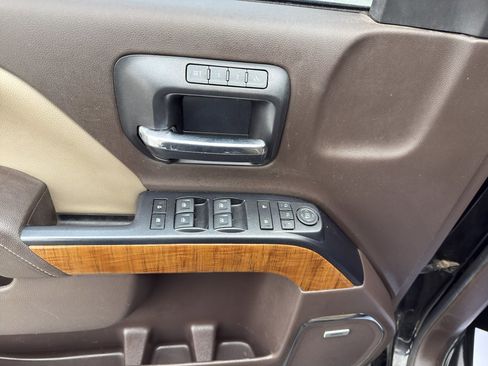 Used 2018 GMC Sierra 1500 SLT w/ SLT Premium Package AWD/4WD image 17
