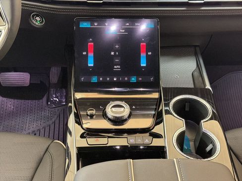 New 2026 Cadillac Escalade Sport AWD/4WD image 25
