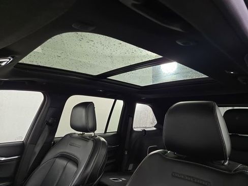 Used 2022 Jeep Grand Cherokee Overland image 30