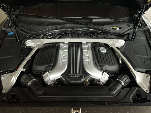 Used 2021 Bentley Flying Spur W12 w/ First Edition Specification AWD/4WD image 30
