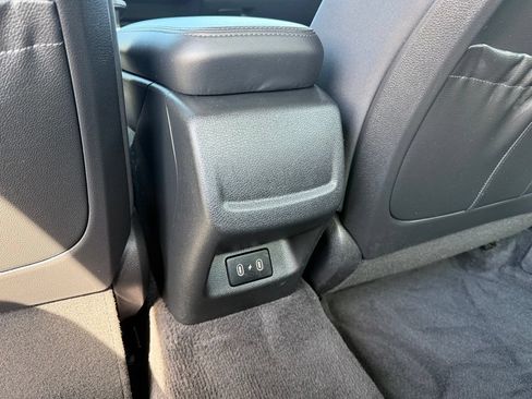Used 2025 Kia K5 LXS FWD image 12