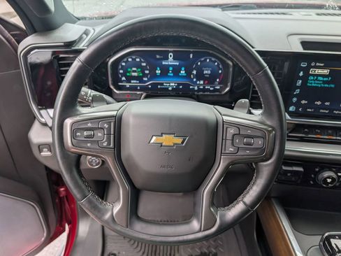 Used 2023 Chevrolet Silverado 1500 High Country w/ High Country Premium Package AWD/4WD image 14