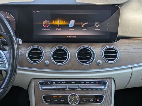 Used 2020 Mercedes-Benz E 350 Sedan image 34