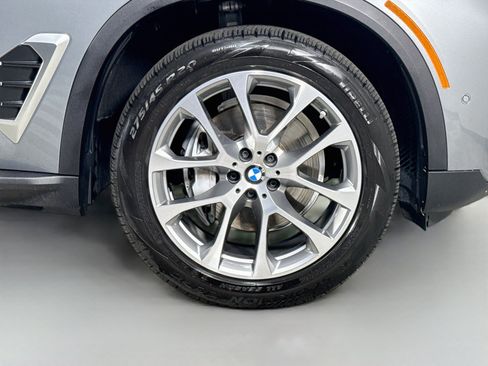 Used 2026 BMW X5 sDrive40i RWD image 32
