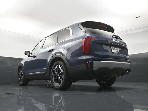 Used 2023 Kia Telluride S w/ S Sunroof Package AWD/4WD image 22