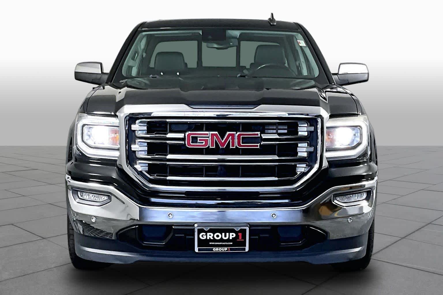 Used 2018 GMC Sierra 1500 SLT w/ Texas SLT Premium Package RWD image 4