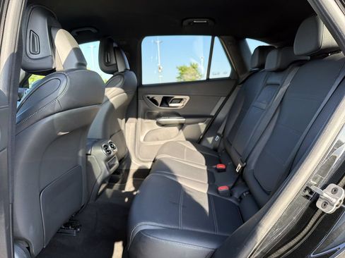 Used 2024 Mercedes-Benz GLC 300 w/ Winter Package image 13
