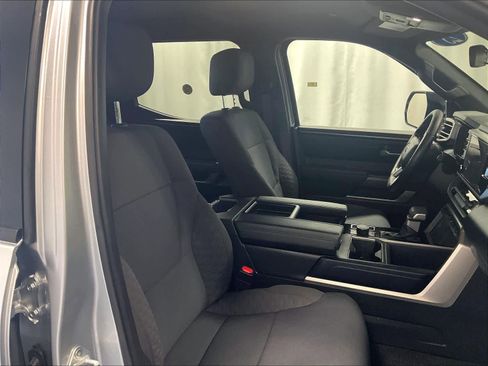 Used 2025 Toyota Tundra SR5 w/ SR5 Convenience Package image 11