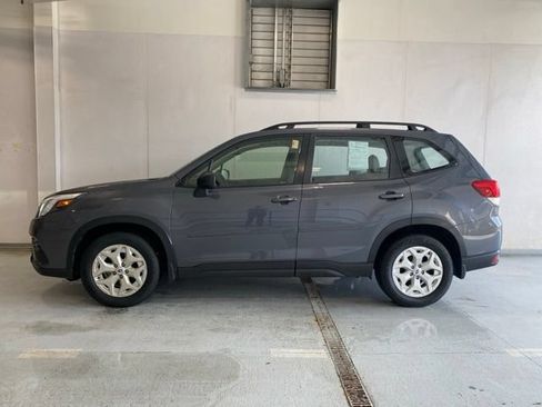 Used 2024 Subaru Forester AWD/4WD image 8