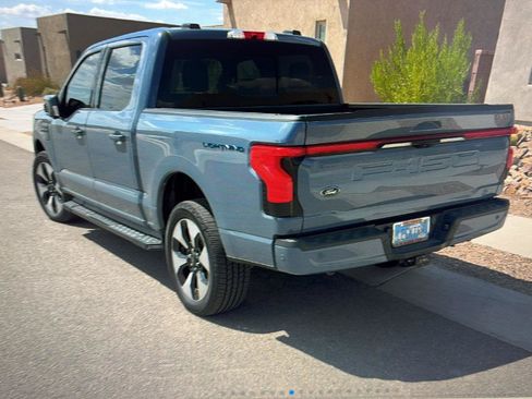 Used 2023 Ford F150 Lightning Platinum AWD/4WD image 2