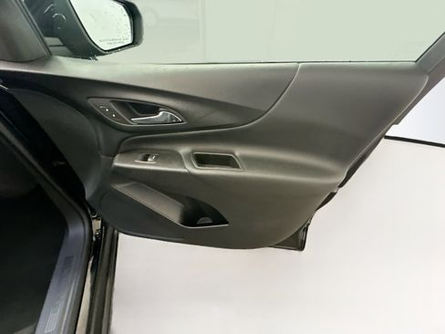 Used 2022 Chevrolet Equinox LT AWD/4WD image 33