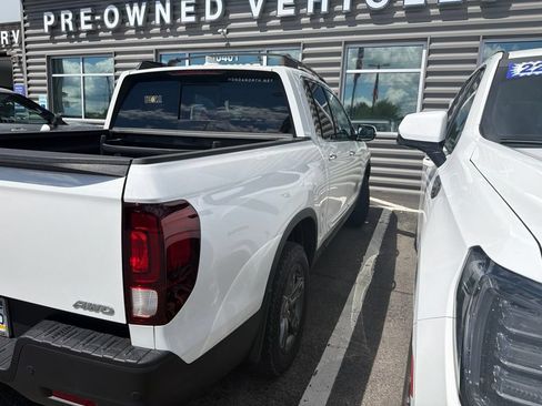 Used 2023 Honda Ridgeline RTL-E image 8