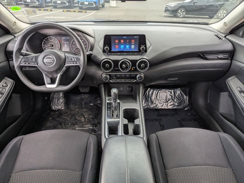 Used 2020 Nissan Sentra S image 22