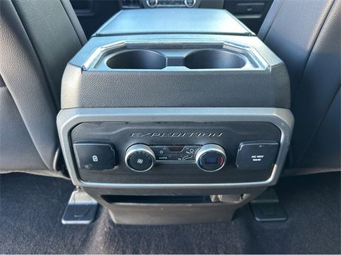 Certified 2021 Ford Expedition XLT image 24