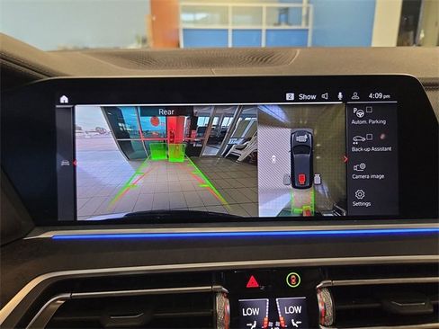 Used 2019 BMW X7 xDrive50i w/ M Sport Package image 17