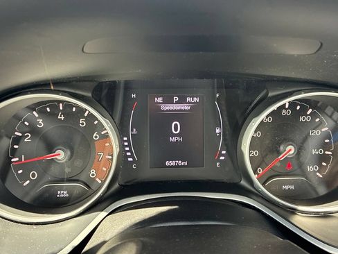 Used 2019 Jeep Compass Latitude AWD/4WD image 29