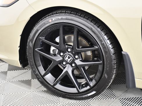 Certified 2025 Honda Civic Sport image 50