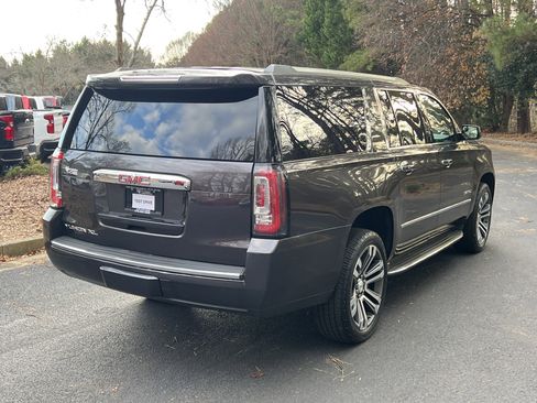 Used 2017 GMC Yukon XL Denali w/ Open Road Package image 5