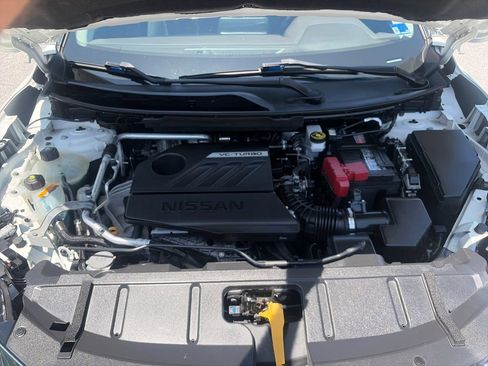 Used 2023 Nissan Rogue S AWD/4WD image 21