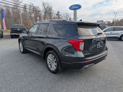 Certified 2022 Ford Explorer Limited w/ Hybrid Equipment Group 310A image 4