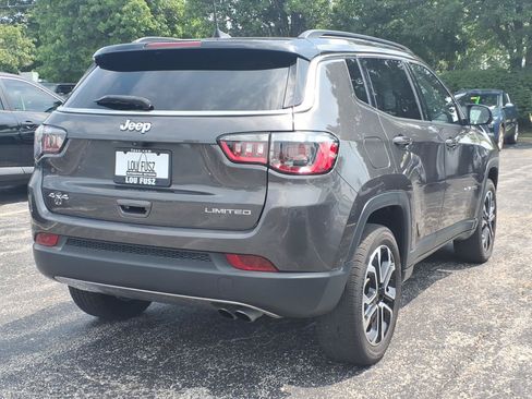 Used 2022 Jeep Compass Limited AWD/4WD image 3