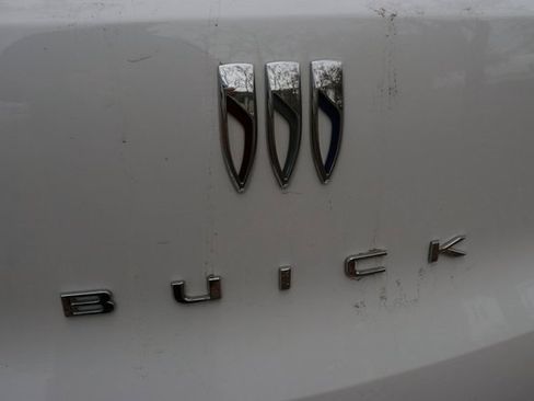 Used 2024 Buick Encore GX Sport Touring image 6