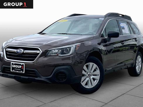 Used 2019 Subaru Outback 2.5i AWD/4WD image 1