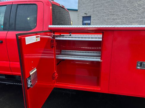 New 2026 Ford F550 4x4 Supercab Super Duty w/ XLT Value Package image 19