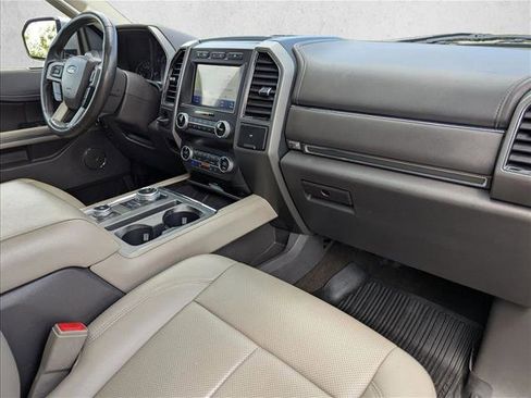 Used 2021 Ford Expedition Max XLT AWD/4WD image 24