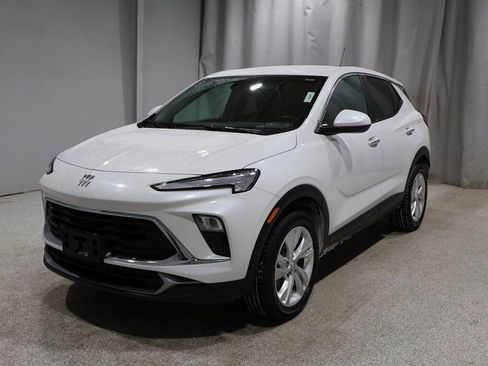 Used 2024 Buick Encore GX Preferred image 5