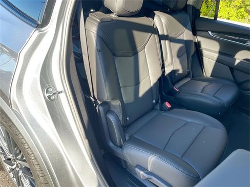 Used 2025 Cadillac XT6 Sport w/ LPO, Floor Liner Package image 28