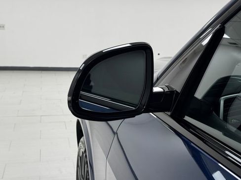 Used 2023 BMW X5 M50i w/ Executive Package image 28