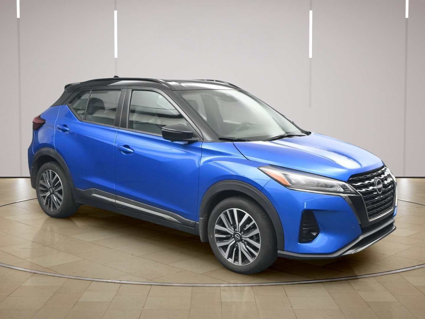 Certified 2023 Nissan Kicks SR w/ SR Premium Package FWD image 1
