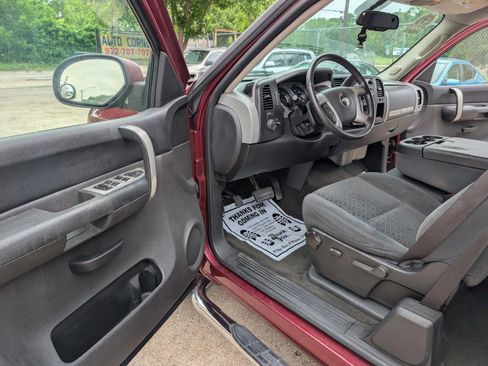 Used 2008 Chevrolet Silverado 1500 LT w/ Texas Edition RWD image 11