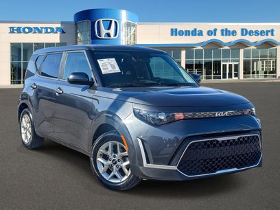 Used 2023 Kia Soul LX w/ Option Group 015