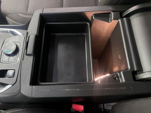 Used 2020 Chevrolet Traverse LT w/ Driver Confidence II Package image 26