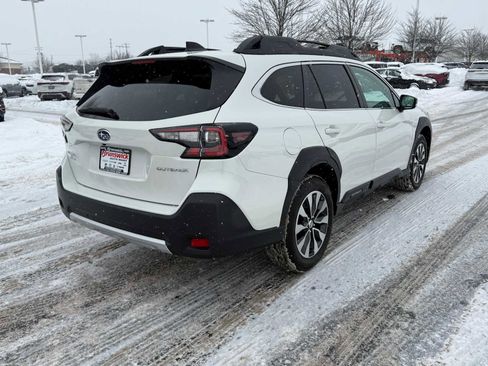 Certified 2023 Subaru Outback Limited image 4