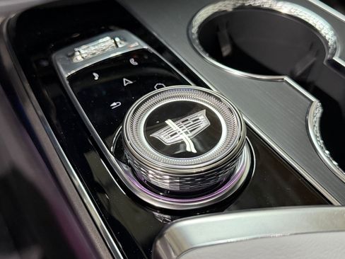 New 2026 Cadillac Lyriq Sport AWD/4WD image 32