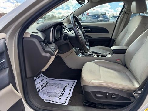 Used 2015 Chevrolet Malibu LT image 12