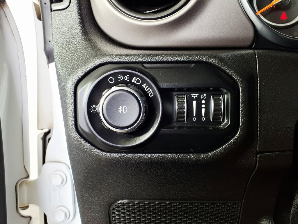 Used 2020 Jeep Wrangler Unlimited Sport S AWD/4WD image 24