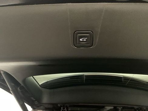 Certified 2023 Chevrolet Traverse LT AWD/4WD image 31