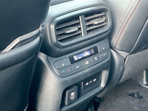 Used 2025 Honda Passport Black Edition image 25