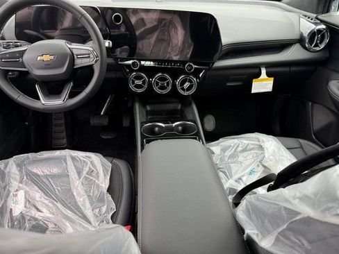 New 2026 Chevrolet Blazer EV LT FWD image 7