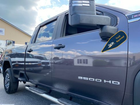 Used 2021 GMC Sierra 3500 4x4 Crew Cab w/ Convenience Package image 35