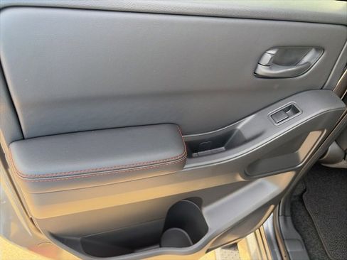 New 2026 Nissan Frontier PRO-4X w/ Tow Package image 12