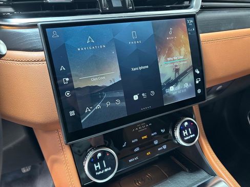 New 2026 Jaguar F-PACE R-Dynamic S image 15