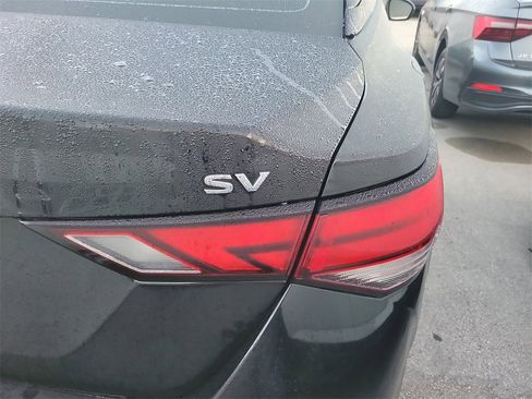 Used 2021 Nissan Sentra SV image 8